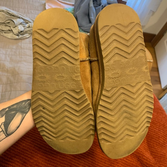 Classic Tall Chestnut UGG Boots - Picture 3 of 7